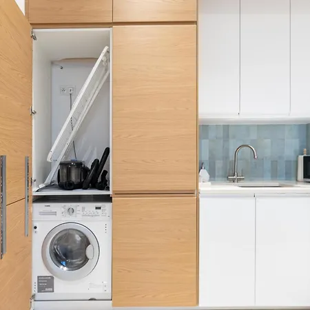 Superapart Andersa 25 Warszawa