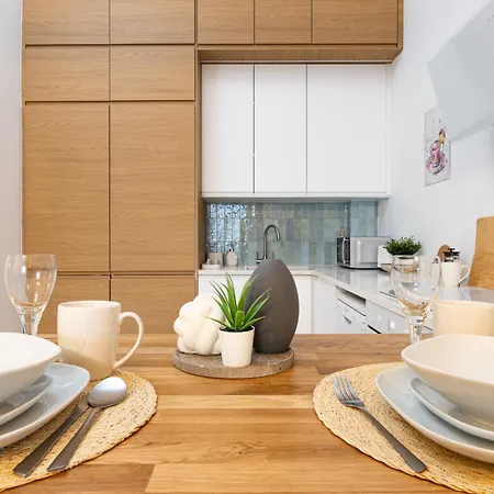 Apartment Superapart Andersa 25 Warsaw