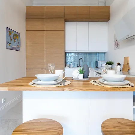 Superapart Andersa 25 *