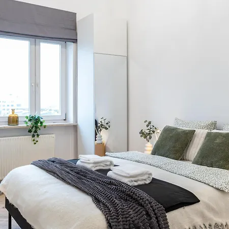 Appartement Superapart Andersa 25 *